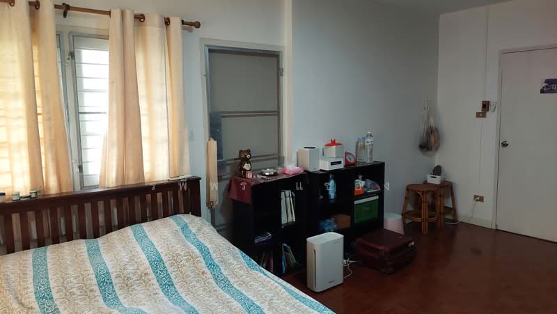 Baan Por Thana Niwet Village, Bangkok, Lat Yao, Chatuchak, Bangkok, 6 Bedrooms, 280 sqm, Semi-Detached House (Twin House) For Sale, by รพีพร แซ่อึ้ง, 500389923 - DDproperty.com