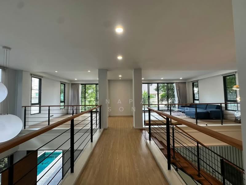 5-BR House, Bangkok, Khlong Toei, Bangkok, 5 Bedrooms, 700 sqm, Single Detached House For Sale, by Tanapat Sakonsontised, 500389939 - DDproperty.com