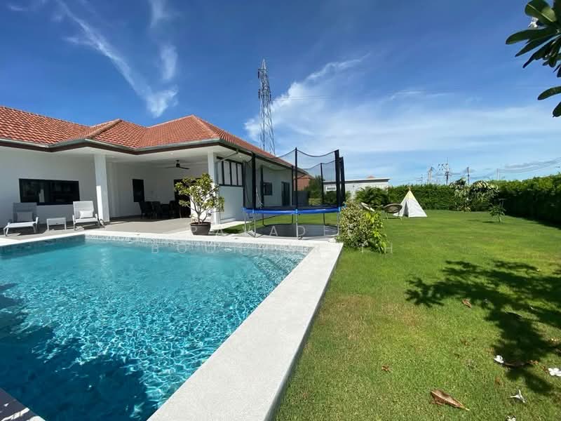 Mali Lotus Villas : มะลิ โลตัส วิลล่า, ประจวบคีรีขันธ์, ทับใต้, หัวหิน, ประจวบคีรีขันธ์, 192 ตร.ม., บ้านเดี่ยว ขาย, โดย Pavadee Boonyarith, 500389942 - DDproperty.com