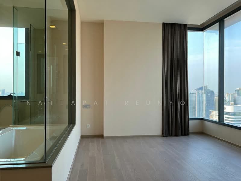 The Esse Asoke, Bangkok, 333 Soi Sukhumvit 21, Sukhumvit Road, Khlongtoei Nua, Watthana, Bangkok, 2 Bedrooms, 76 sqm, Condo For Sale, by Nattapat Reunyota, 500389964 - DDproperty.com