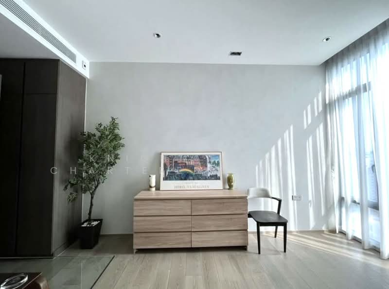 Q1 Sukhumvit, Bangkok, 1 Sukhumvit Road, Khlong Toei, Bangkok, 2 Bedrooms, 113 sqm, Condo For Rent, by Knight Frank Chartered (Thailand) Co.,Ltd, 500389982 - DDproperty.com