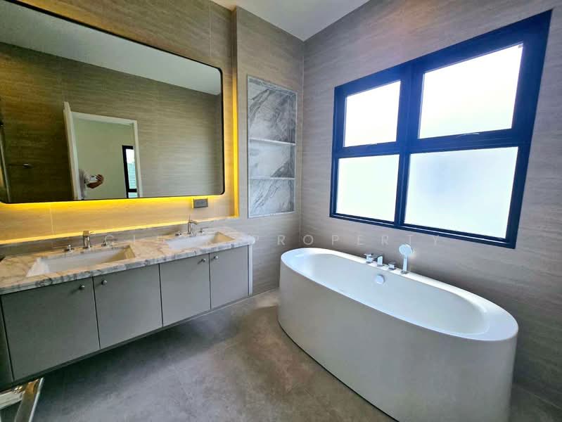 Narinsiri Krungthep Kreetha, Bangkok, Saphan Sung, Bangkok, 4 Bedrooms, 330 sqm, Single Detached House For Sale, by Click property, 500389990 - DDproperty.com