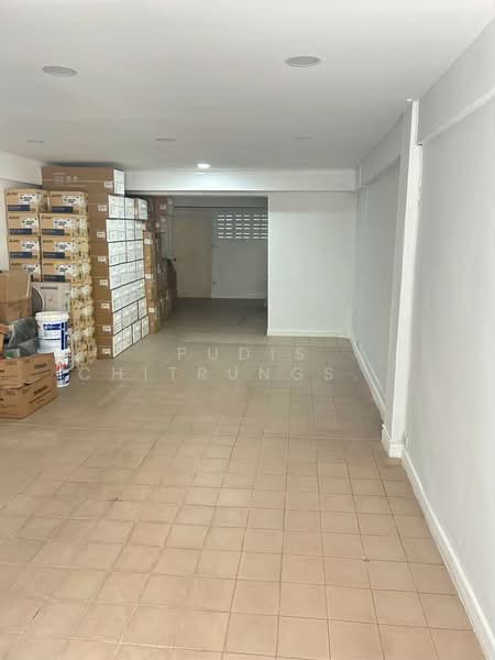 5-Storeys Commercial Building for Rent – Phetchaburi / Asoke, Bangkok, Bang Kapi, Huai Khwang, Bangkok, , 250 sqm, Shophouse For Rent, by Pudis Chitrungsakorn, 500390009 - DDproperty.com