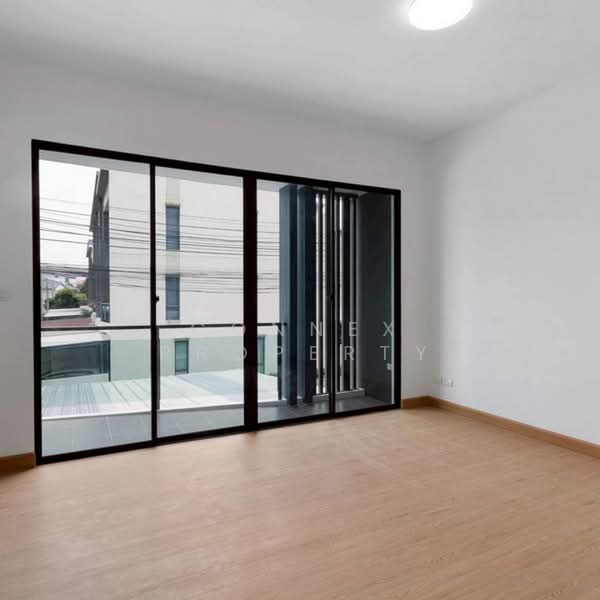 Cherkoon Sathorn-Ratchapruek, Bangkok, Suan Pak Road, Taling Chan, Taling Chan, Bangkok, 3 Bedrooms, 180 sqm, Townhouse For Sale, by Connex Property, 500390016 - DDproperty.com