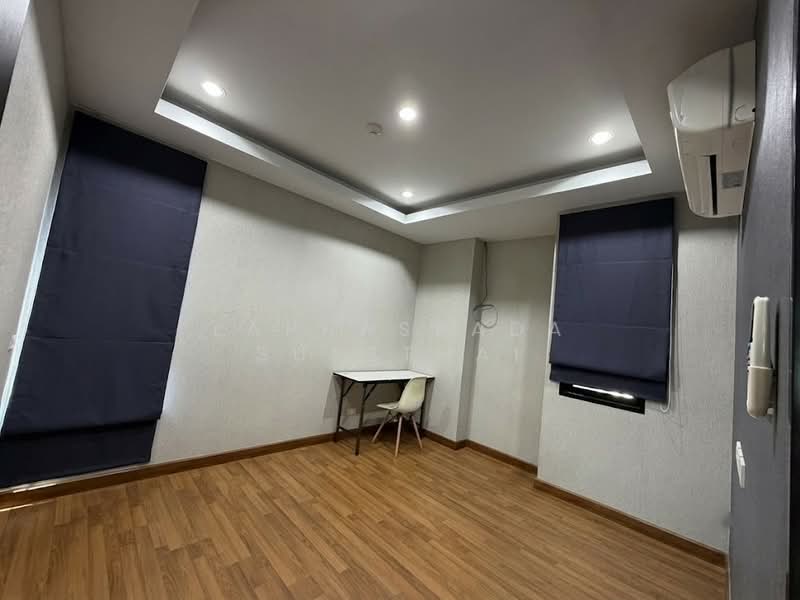 Lamour Condo Lumlukka-Klong 2 : ลามูร์ คอนโด ลำลูกกา คลอง 2, ปทุมธานี, ซอยลำลูกกา 19/2 ถนนลำลูกกา, คูคต, ลำลูกกา, ปทุมธานี, 40 ตร.ม., คอนโด ขาย, โดย Laphasrada Suebthai, 500390021 - DDproperty.com
