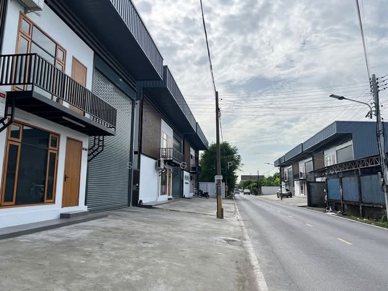 ไม่พบโครงการ, Pathum Thani, พระองค์เจ้าสาย, Lat Sawai, Lam Luk Ka, Pathum Thani, , 250 sqm, Warehouse/Factory For Rent, by Narong Chutianankasem, 500390068 - DDproperty.com