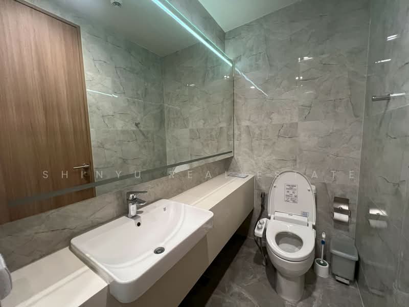 Noble Around Sukhumvit 33, Bangkok, 17 Soi Sukhumvit 33, Khlong Tan Nua, Watthana, Bangkok, 2 Bedrooms, 55 sqm, Condo For Rent, by Shinyu Real Estate, 500390084 - DDproperty.com