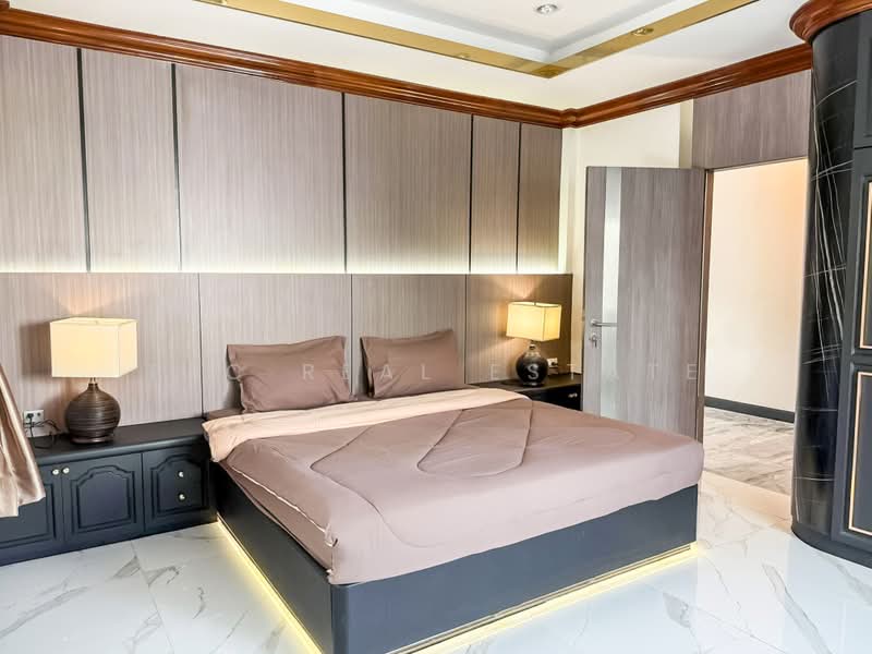 Pool Villa for Sale East Pattaya 4 Bedroom Investment Opportunity, Chon Buri (Pattaya), Bang Lamung, Bang Lamung (Pattaya), Chon Buri (Pattaya), 4 Bedrooms, 688 sqm, Villa For Sale, by PLC real estate, 500390102 - DDproperty.com