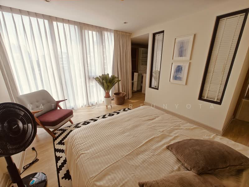 Socio Reference 61, Bangkok, Sukhumvit 61, Khlongtoei Nua, Watthana, Bangkok, 2 Bedrooms, 64 sqm, Condo For Sale, by Nattapat Reunyota, 500390104 - DDproperty.com