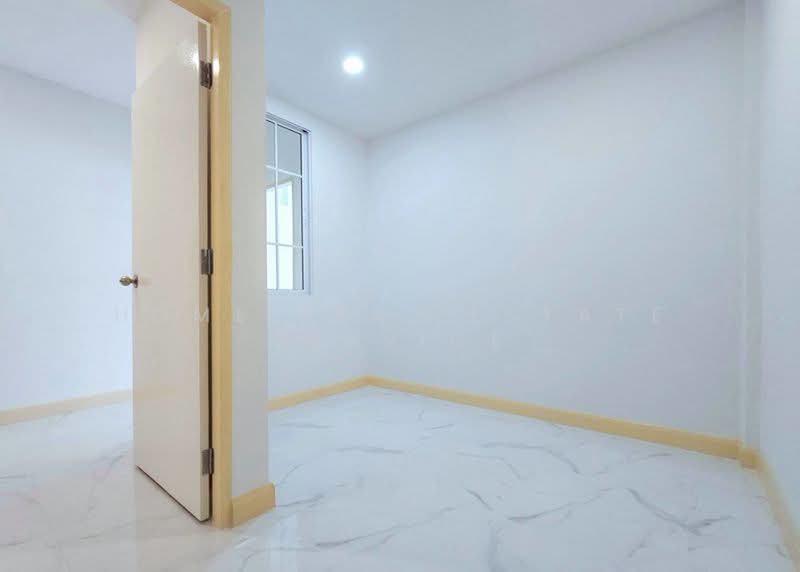 Nunticha Village 1, Nonthaburi, Soi 1, Nanthicha Village Project 1, Bang Bua Thong, Nonthaburi, 3 Bedrooms, 100 sqm, Townhouse For Sale, by HOME Real Estate Service, 500390155 - DDproperty.com