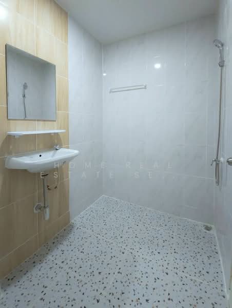 Nunticha Village 1, Nonthaburi, Soi 1, Nanthicha Village Project 1, Bang Bua Thong, Nonthaburi, 3 Bedrooms, 100 sqm, Townhouse For Sale, by HOME Real Estate Service, 500390155 - DDproperty.com