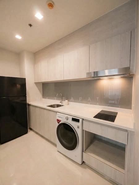 Life One Wireless, Bangkok, 1 Wireless Road, Lumphini, Pathum Wan, Bangkok, 2 Bedrooms, 63 sqm, Condo For Sale, by Nattapat Reunyota, 500390168 - DDproperty.com