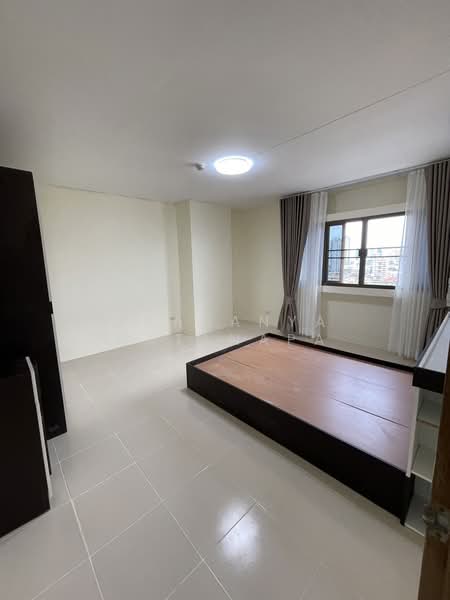 Sathorn Happy Land, Bangkok, Naradhiwas Road, Yan Nawa, Sathon, Bangkok, 2 Bedrooms, 67 sqm, Condo For Rent, by Chananya Watanapa, 500390178 - DDproperty.com