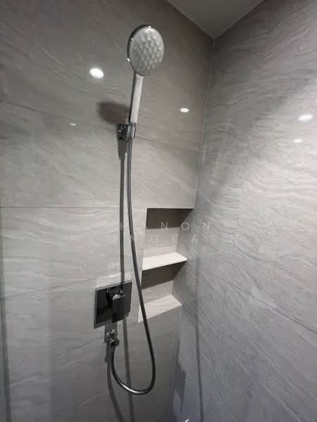 Maru Ekkamai 2, Bangkok, 70-5 Sukhumvit 63 Road, Phra Kanong Nua, Watthana, Bangkok, 2 Bedrooms, 48 sqm, Condo For Rent, by Chanon Ekongkarn, 500390215 - DDproperty.com
