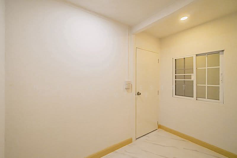 Lumpini-Bang Bua Thong, Nonthaburi, Phimonrat, Bang Bua Thong, Nonthaburi, 3 Bedrooms, 110 sqm, Townhouse For Sale, by HOME Real Estate Service, 500390217 - DDproperty.com