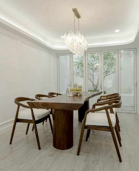 Arti Sukhumvit 71, Bangkok, Sukhumvit 71 Road, Khlong Tan Nua, Watthana, Bangkok, 4 Bedrooms, 250 sqm, Condo For Sale, by Anthea Khwanngam, 500390256 - DDproperty.com