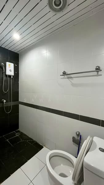 A Space Asoke-Ratchada, Bangkok, 624 Asoke-Dindaeng Road, Din Daeng, Bangkok, 1 Bedroom, 35 sqm, Condo For Sale, by Veera Sawatrangsri, 500390272 - DDproperty.com