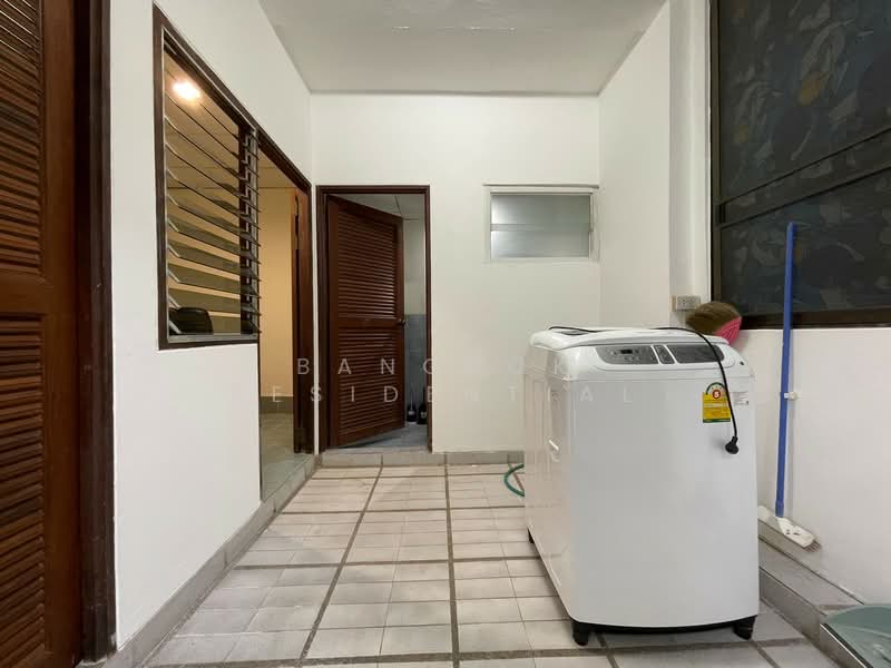 33 Tower, Bangkok, 399 Sukhumvit Road, Khlong Tan Nua, Watthana, Bangkok, 3 Bedrooms, 358 sqm, Condo For Rent, by Bangkok Residential, 500390323 - DDproperty.com