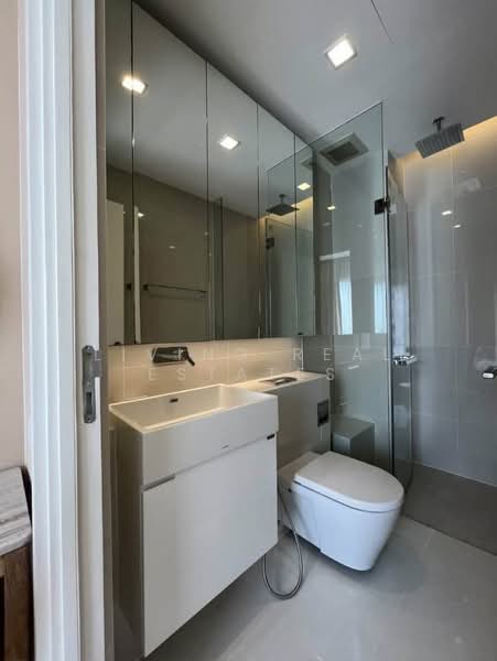 The Saint Residences Ladprao, Bangkok, 588 Vibhavadi-Rangsit Road, Jom Phon, Chatuchak, Bangkok, 1 Bedroom, 30 sqm, Condo For Rent, by Living Real Estates, 500390347 - DDproperty.com