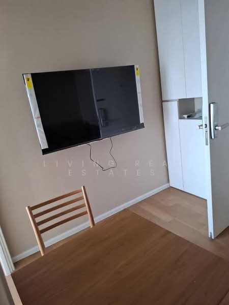 The Saint Residences Ladprao, Bangkok, 588 Vibhavadi-Rangsit Road, Jom Phon, Chatuchak, Bangkok, 1 Bedroom, 30 sqm, Condo For Rent, by Living Real Estates, 500390347 - DDproperty.com