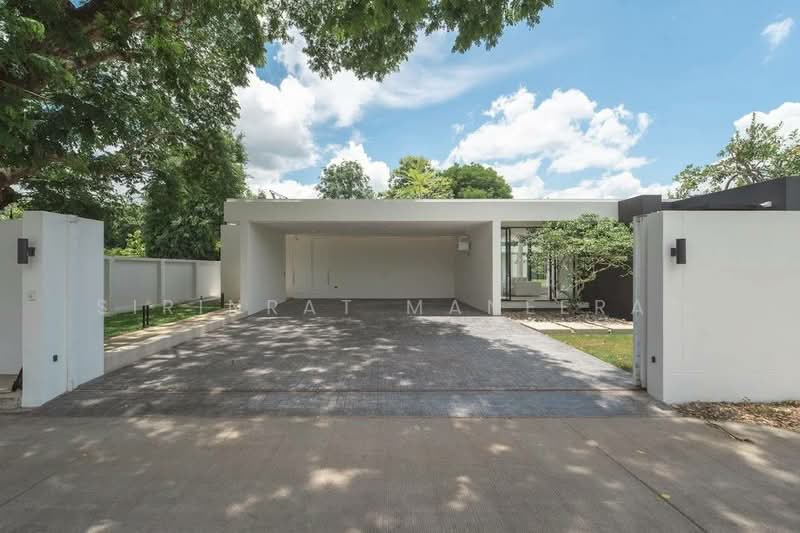 Luxury Modern Pool Villa for Sale with Tenant in Chiang Mai ✨ High 7% ROI!, เชียงใหม่, น้ำแพร่, หางดง, เชียงใหม่, 650 ตร.ม., วิลล่า ขาย, โดย Sirinrat Maneerat, 500390368 - DDproperty.com
