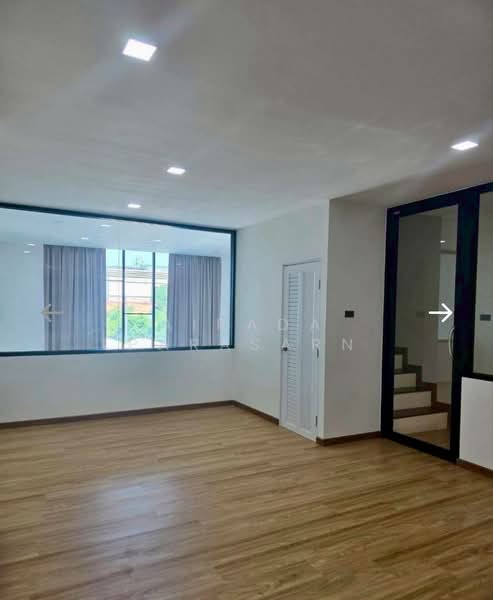นาคนิวาศ, Bangkok, Lat Phrao, Bangkok, , 225 sqm, Shophouse For Rent, by Airada Parasarn, 500390379 - DDproperty.com
