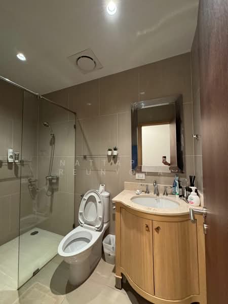 The Empire Place, Bangkok, 88 Narathiwatratchanakharin Road, Thung Maha Mek, Sathon, Bangkok, 3 Bedrooms, 135 sqm, Condo For Sale, by Nattapat Reunyota, 500390386 - DDproperty.com