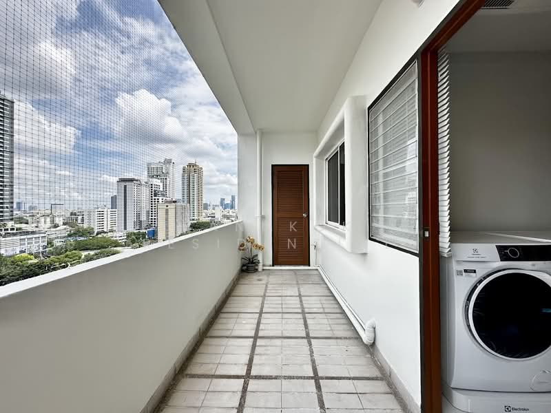33 Tower, Bangkok, 399 Sukhumvit Road, Khlong Tan Nua, Watthana, Bangkok, 2 Bedrooms, 177 sqm, Condo For Rent, by Bangkok Residential, 500390398 - DDproperty.com