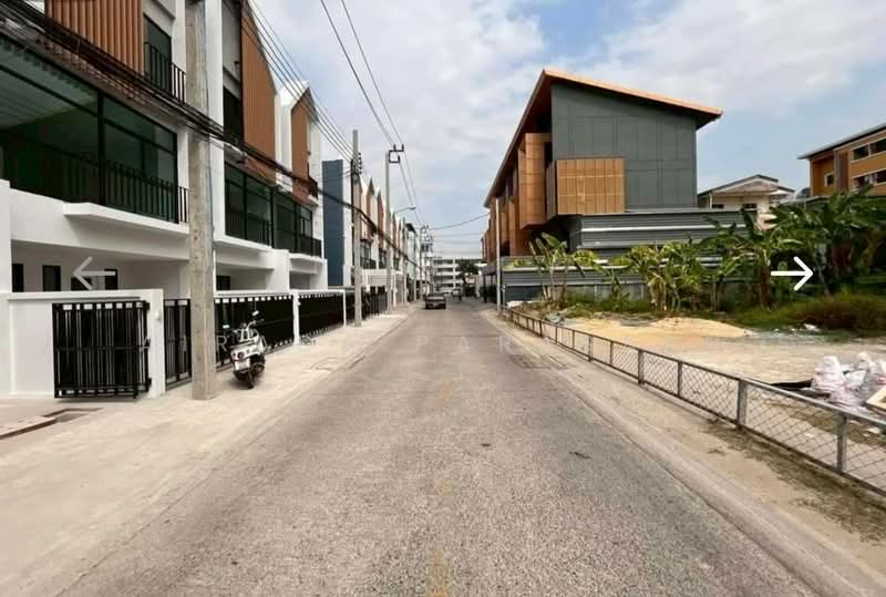 Deco @ Bearing, Bangkok, Soi Sukhumvit 70/5, Sukhumvit Road, Bang Na, Bangkok, 2 Bedrooms, 200 sqm, Townhouse For Rent, by Airada Parasarn, 500390414 - DDproperty.com
