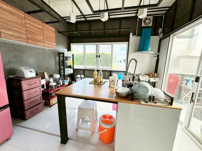 The Miracle Plus Phet Kasem 63, Bangkok, Petchkasem Road, Lak Song, Bang Khae, Bangkok, 4 Bedrooms, 100 sqm, Townhouse For Sale, by The Best Property อุ๊, 500390418 - DDproperty.com