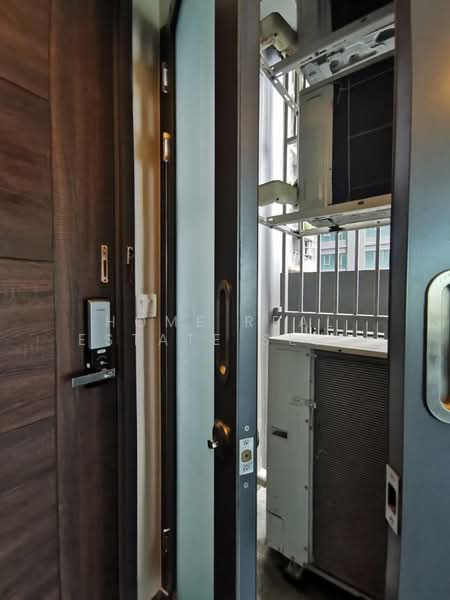 C Ekkamai, Bangkok, 888 Soi Sukhumvit 63, Sukhumvit Road, Khlong Tan Nua, Watthana, Bangkok, 2 Bedrooms, 66 sqm, Condo For Sale, by HOME Real Estate Service, 500390431 - DDproperty.com