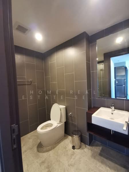 C Ekkamai, Bangkok, 888 Soi Sukhumvit 63, Sukhumvit Road, Khlong Tan Nua, Watthana, Bangkok, 2 Bedrooms, 66 sqm, Condo For Sale, by HOME Real Estate Service, 500390431 - DDproperty.com