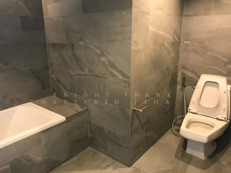 Muang Thai - Phatra Complex, Bangkok, Ratchadaphisek Road, Huai Khwang, Bangkok, , 180 sqm, Office Space For Sale, by Knight Frank Chartered (Thailand) Co.,Ltd, 500390444 - DDproperty.com