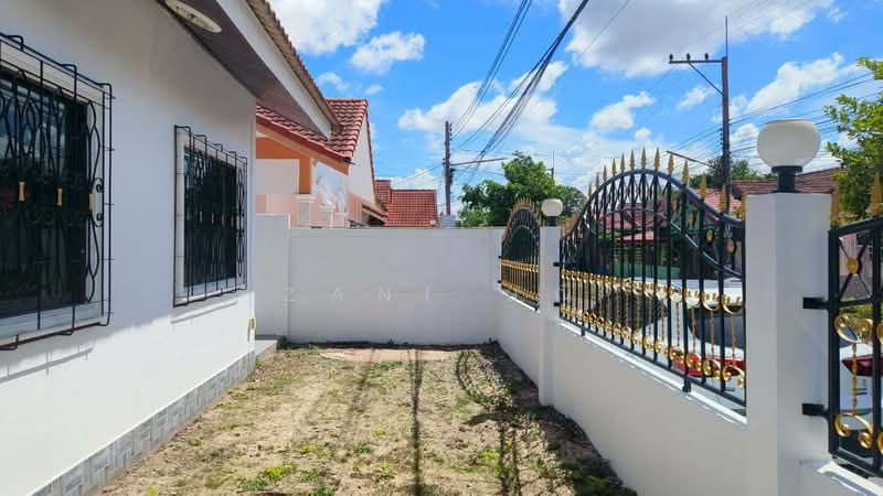 CYP225 Single-Storey House in Chokchai 4 Village Pattaya for Sale/Rent), Chon Buri (Pattaya), Nong Pru, Bang Lamung (Pattaya), Chon Buri (Pattaya), 2 Bedrooms, 120 sqm, Single Detached House For Sale, by Zani ษณิ, 500390460 - DDproperty.com