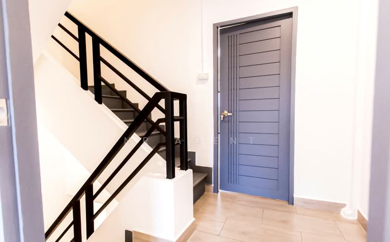 ทาวน์โฮม 3 ชั้น ถ.เสรีไทย 17, Bangkok, Khlong Kum, Bueng Kum, Bangkok, 4 Bedrooms, 300 sqm, Townhouse For Sale, by NR AGENT, 500390476 - DDproperty.com