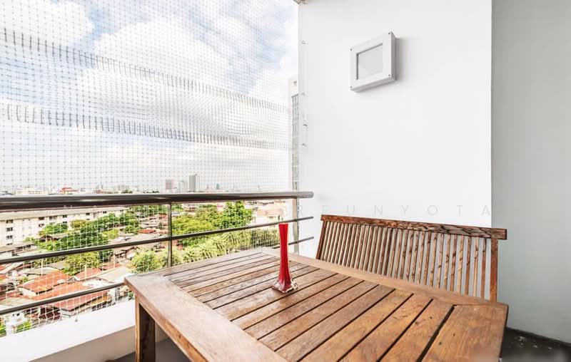River Heaven Chareonkrung, Bangkok, 2667 Chareonkrung Road, Bang Kho Laem, Bangkok, 1 Bedroom, 49 sqm, Condo For Sale, by Nattapat Reunyota, 500390502 - DDproperty.com