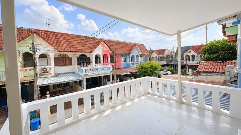เสนาวิลล่า 4 พระยาสุเรนทร์, Bangkok, พระยาสุเรนทร์, Sam Wa Tawan Tok, Khlong Sam Wa, Bangkok, 2 Bedrooms, 89 sqm, Townhouse For Sale, by ปุณณภา นารานนทชัย, 500390578 - DDproperty.com