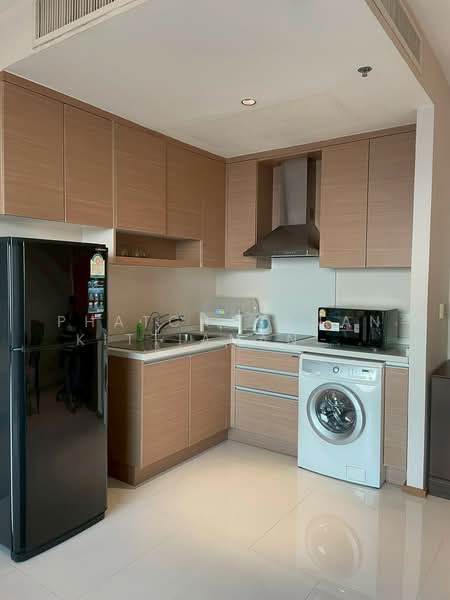 The Emporio Place, Bangkok, 93 Soi Sukhumvit 24, Sukhumvit Road, Khong Tan, Khlong Toei, Bangkok, 1 Bedroom, 50 sqm, Condo For Rent, by Phatcharanan Kittiananchat, 500390610 - DDproperty.com
