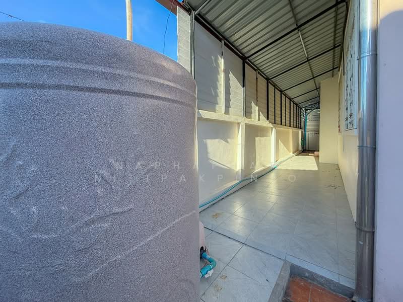 Urgent Sale! Detached House in Bang Saray Beachside, Chon Buri (Pattaya), Bang Sa-re, Sattahip, Chon Buri (Pattaya), 3 Bedrooms, 160 sqm, Single Detached House For Sale, by Naphaphat Nitipakpinyo, 500390629 - DDproperty.com