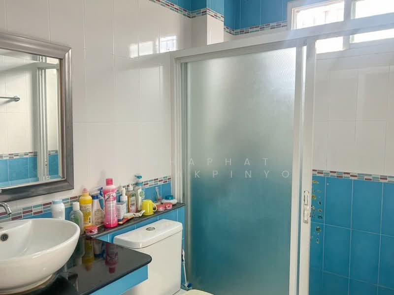 Urgent Sale! Detached House in Bang Saray Beachside, Chon Buri (Pattaya), Bang Sa-re, Sattahip, Chon Buri (Pattaya), 3 Bedrooms, 160 sqm, Single Detached House For Sale, by Naphaphat Nitipakpinyo, 500390629 - DDproperty.com