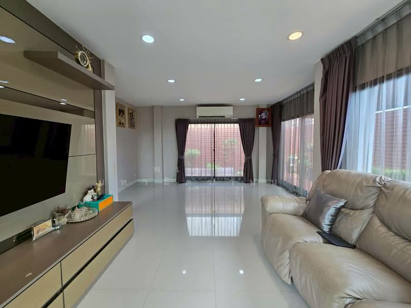Life Bangkok Boulevard Ratchaphruek-Pinklao, Nonthaburi, Bang Kruai-Krungnon Road, Mahasawat, Bang Kruai, Nonthaburi, 3 Bedrooms, 191 sqm, Single Detached House For Sale, by พเนตร มหามิตรานนท์, 500390633 - DDproperty.com