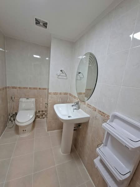 Grand 39 Tower, Bangkok, Soi Sukhumvit 39, Khlong Tan Nua, Watthana, Bangkok, 3 Bedrooms, 280 sqm, Apartment For Rent, by Patcharames Pattharapornviboon, 500390717 - DDproperty.com