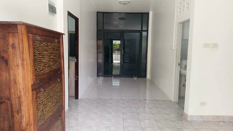 CYP225 Single-Storey House in Chokchai 4 Village Pattaya, Chon Buri (Pattaya), Nong Pru, Bang Lamung (Pattaya), Chon Buri (Pattaya), 2 Bedrooms, 120 sqm, Single Detached House For Rent, by Zani ษณิ, 500390735 - DDproperty.com