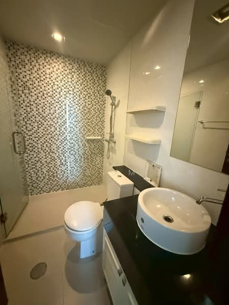 Sukhumvit City Resort, Bangkok, 51 Soi Sukhumvit 11, Khlongtoei Nua, Watthana, Bangkok, 2 Bedrooms, 68 sqm, Condo For Rent, by Suchira Teshasamphan, 500390754 - DDproperty.com
