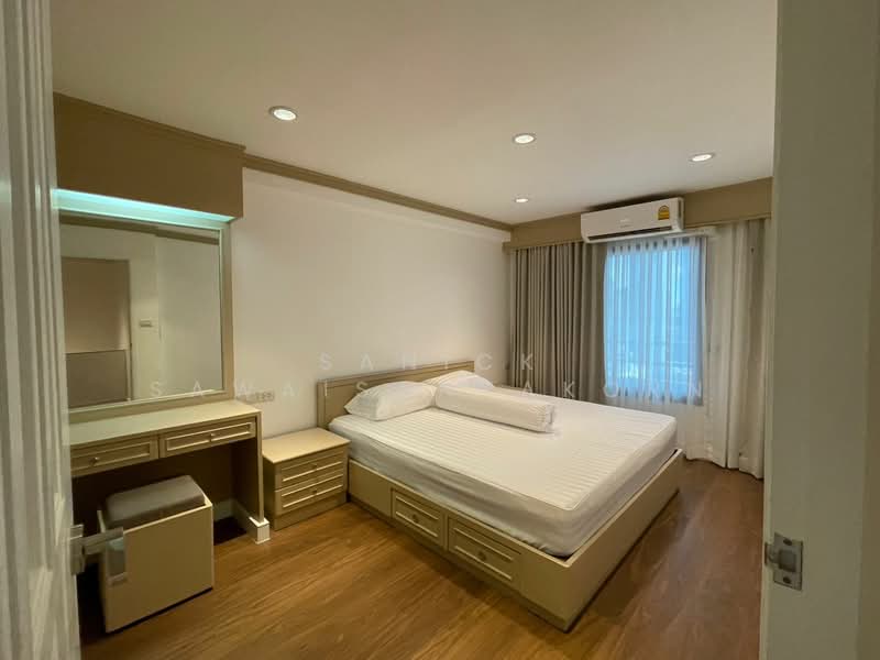 Thonglor Tower, Bangkok, Soi Thonglor, Sukhumvit 55 Road, Khlongtoei Nua, Watthana, Bangkok, 2 Bedrooms, 93 sqm, Condo For Rent, by Sanick Sawaisanyakorn, 500390786 - DDproperty.com