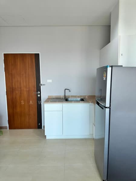 Intro Phaholyothin-Pradipat, Bangkok, Pradipat, Samsen Nai, Phaya Thai, Bangkok, 1 Bedroom, 38 sqm, Condo For Rent, by Sanick Sawaisanyakorn, 500390787 - DDproperty.com