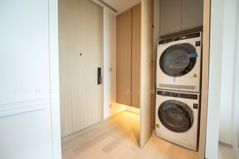 ONE89 Wireless, Bangkok, Wittayu Road, Lumphini, Pathum Wan, Bangkok, 1 Bedroom, 52 sqm, Condo For Sale, by Jomchanok Aswavibul, 500390811 - DDproperty.com