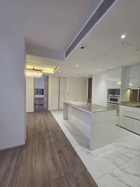 Fynn Asoke, Bangkok, 28 Sukhumvit 10 Alley, Khlong Toei, Bangkok, 3 Bedrooms, 97 sqm, Condo For Rent, by Juthabhorn Uppachit (Amy), 500390825 - DDproperty.com