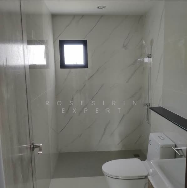 Cordiz at Udomsuk, Bangkok, Udomsuk Road, Soi 39, Bang Chak, Phra Khanong, Bangkok, 3 Bedrooms, 210 sqm, Townhouse For Rent, by Rosesirin Expert, 500390834 - DDproperty.com