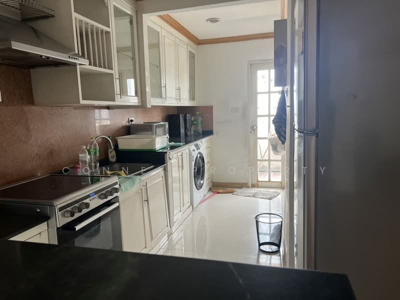 The Waterford Diamond Tower Sukhumvit, Bangkok, 758/18 Soi Sukhumvit 30/1, Sukhumvit Road, Khlong Toei, Bangkok, 3 Bedrooms, 144 sqm, Condo For Rent, by Connex Property, 500390879 - DDproperty.com